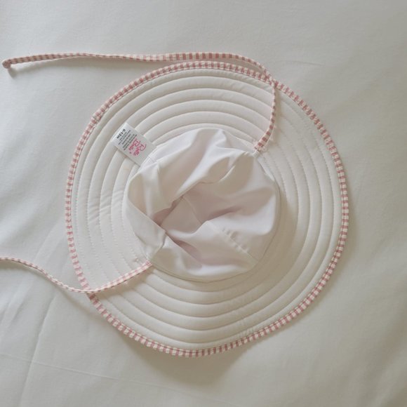 RuffleButts® Baby/Toddler Girls UPF 50+ Sun Protective Wide Brim Swimwea. - Picture 3 of 4